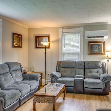Welcoming Port Clinton Vacation Rental! Екстер'єр фото