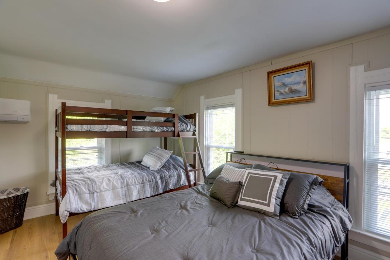 Welcoming Port Clinton Vacation Rental! Екстер'єр фото