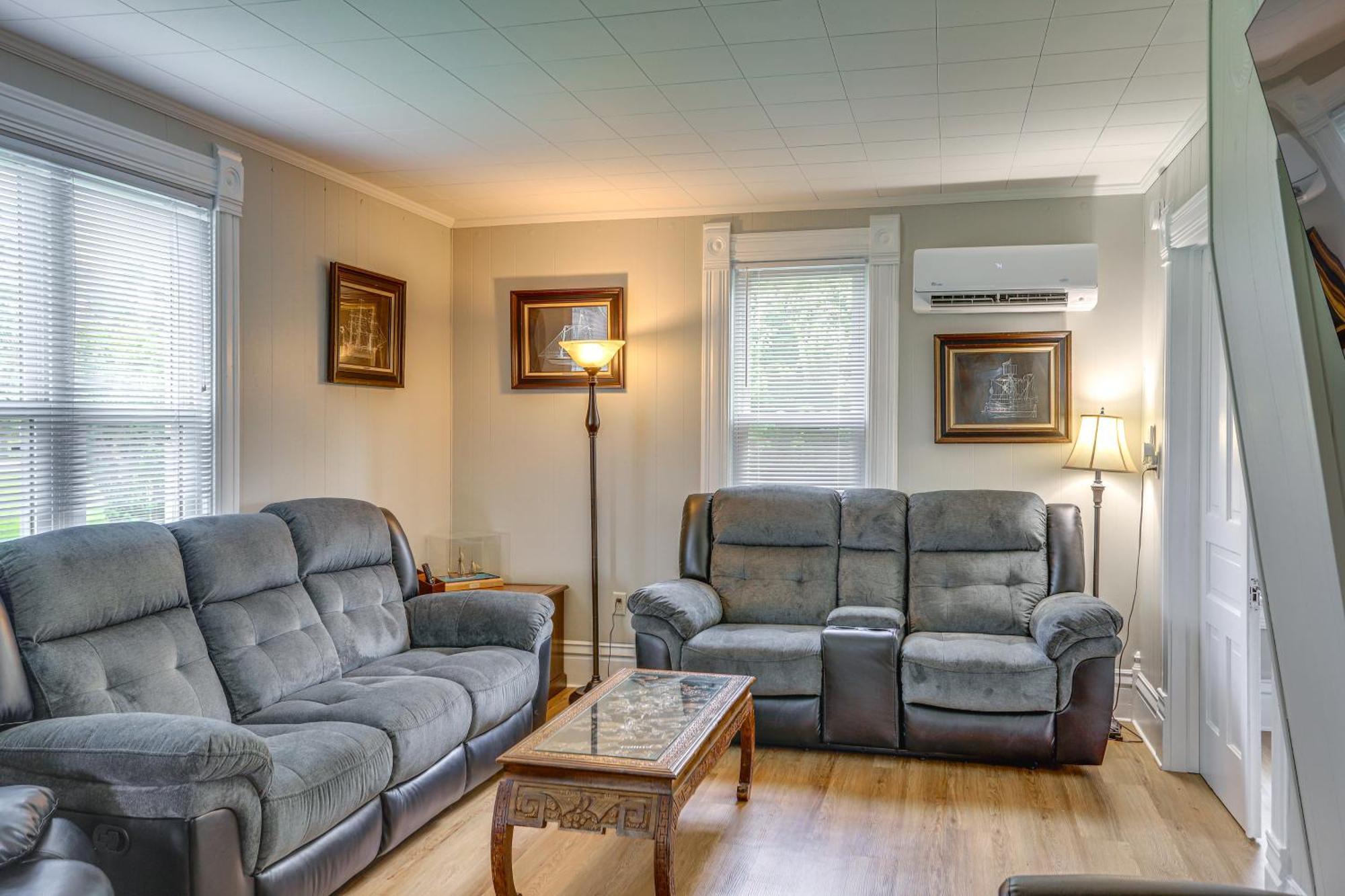 Welcoming Port Clinton Vacation Rental! Екстер'єр фото