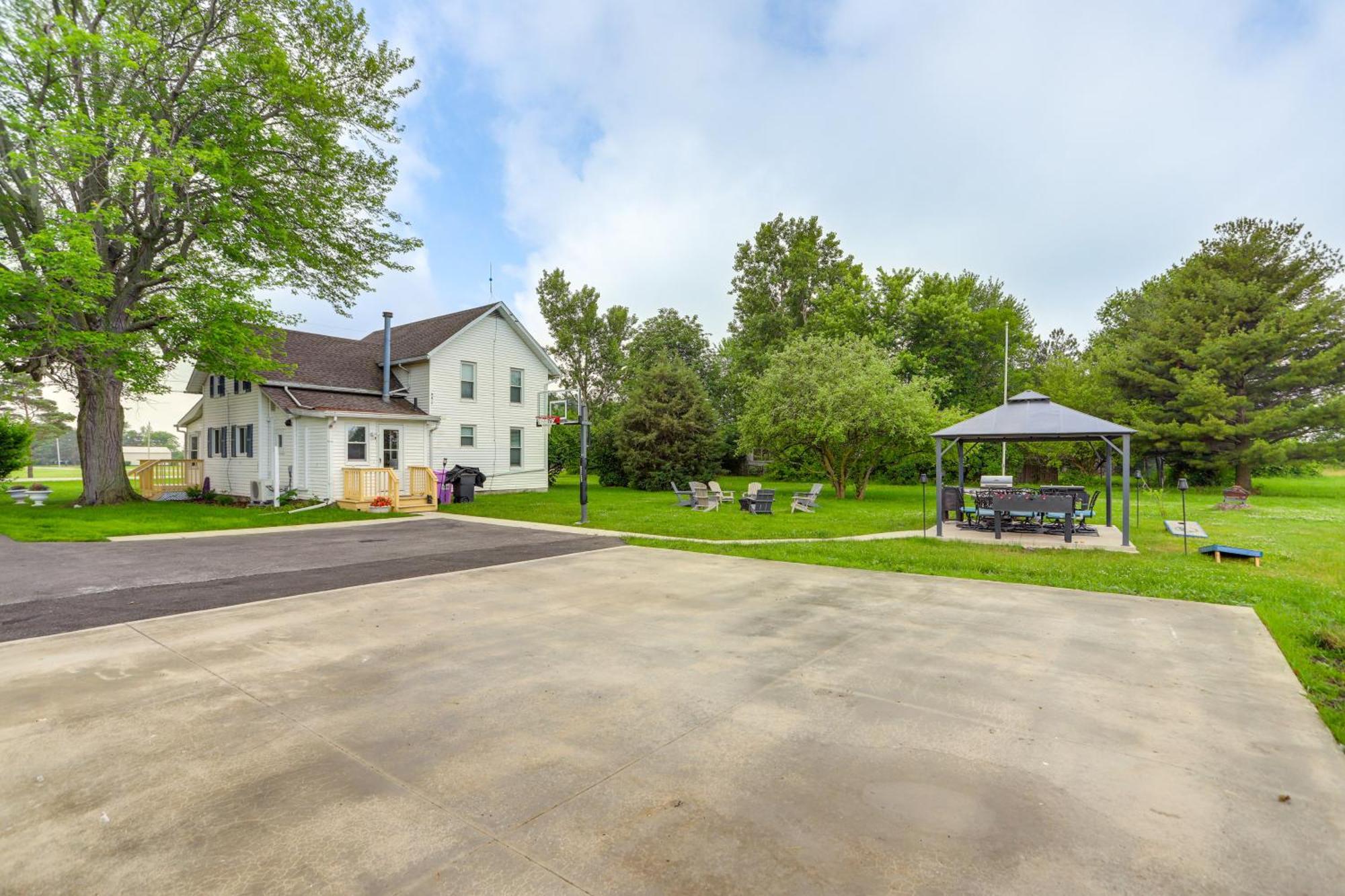 Welcoming Port Clinton Vacation Rental! Екстер'єр фото